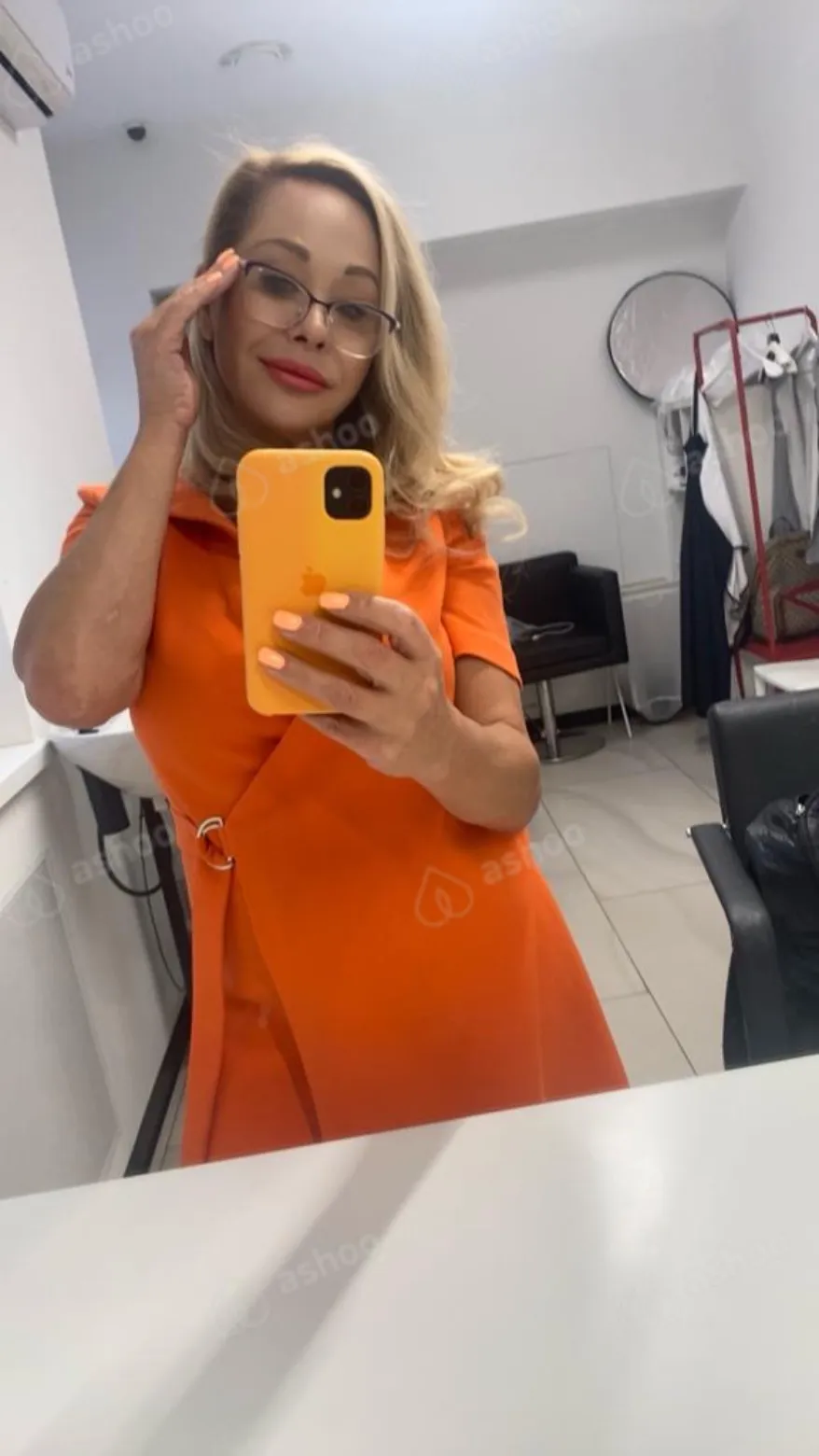 Яна 19