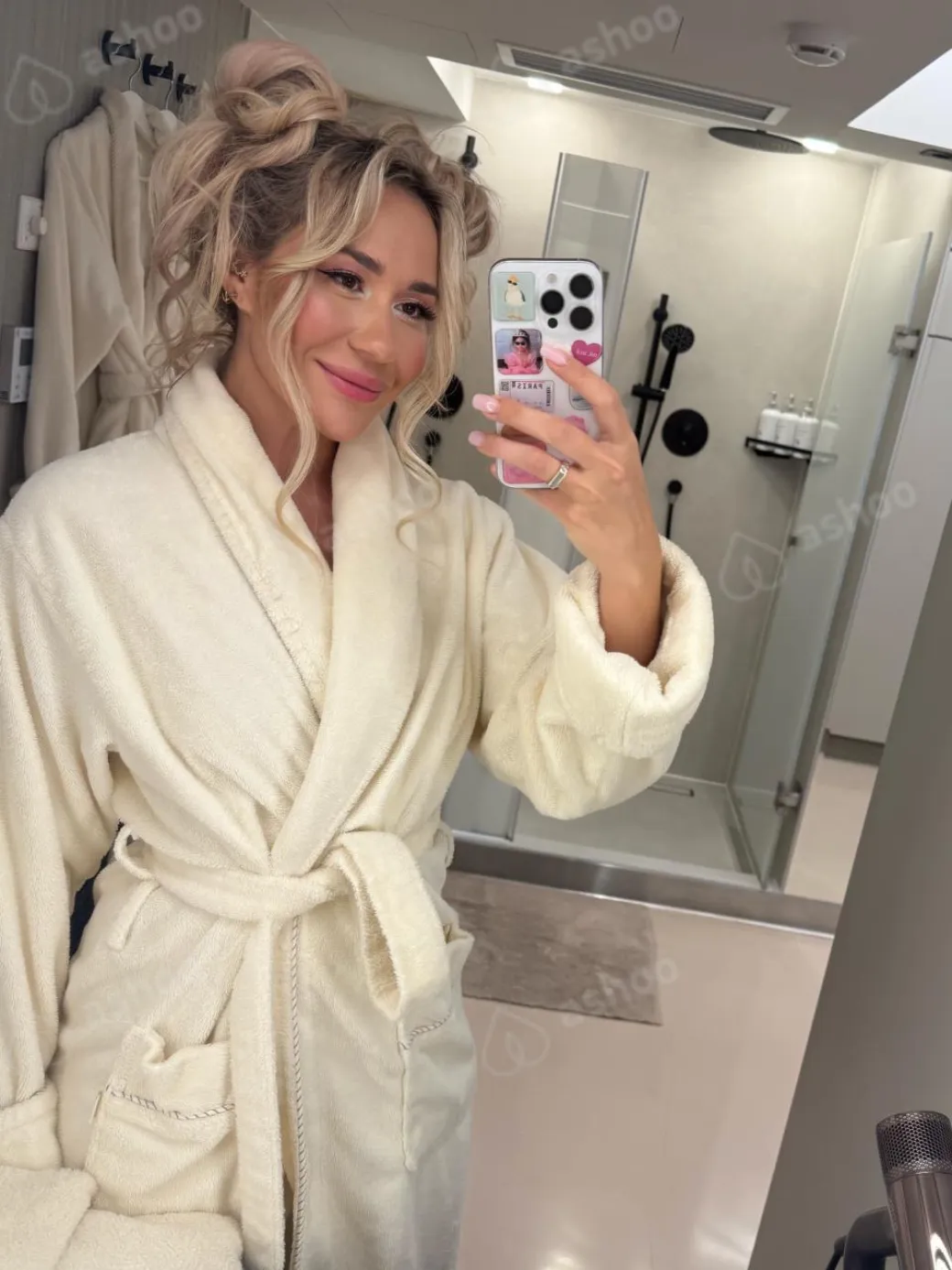 Tvhost369 12