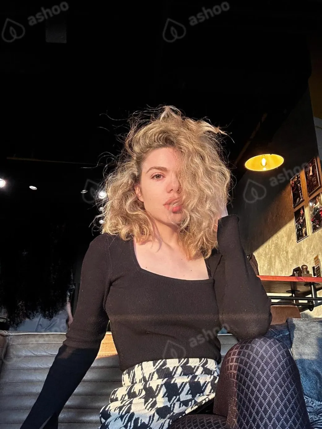 Elena Vien 6