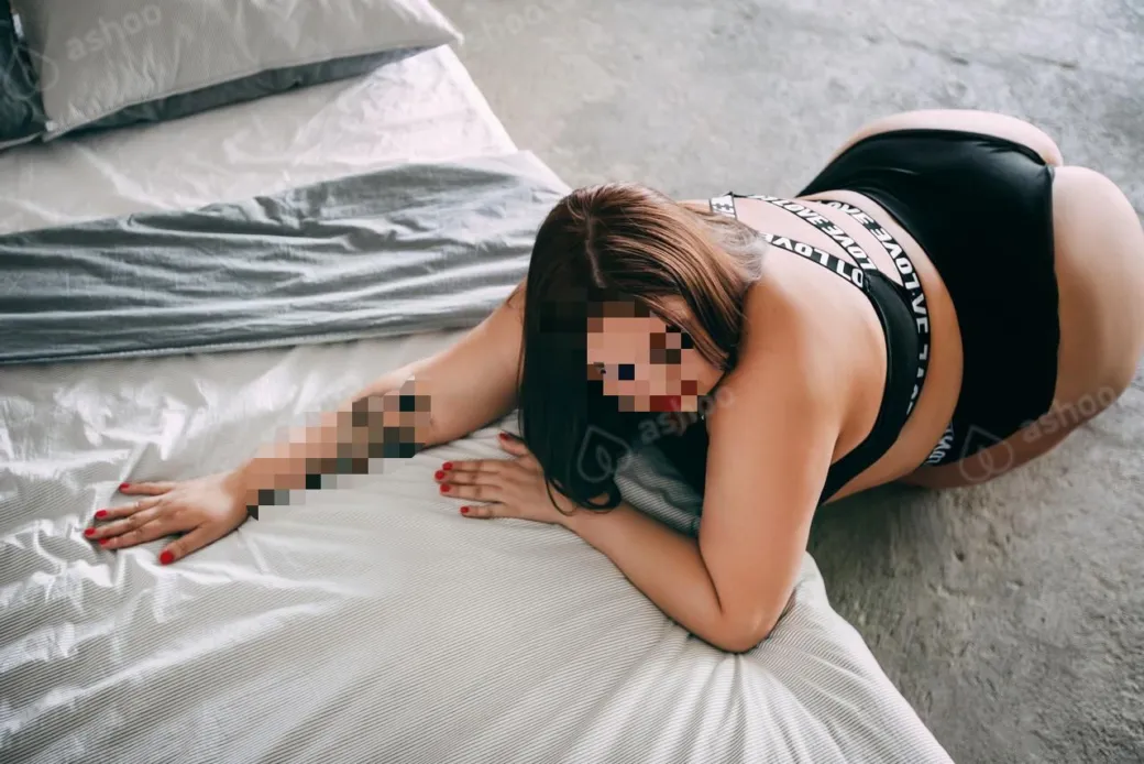 Алина 24