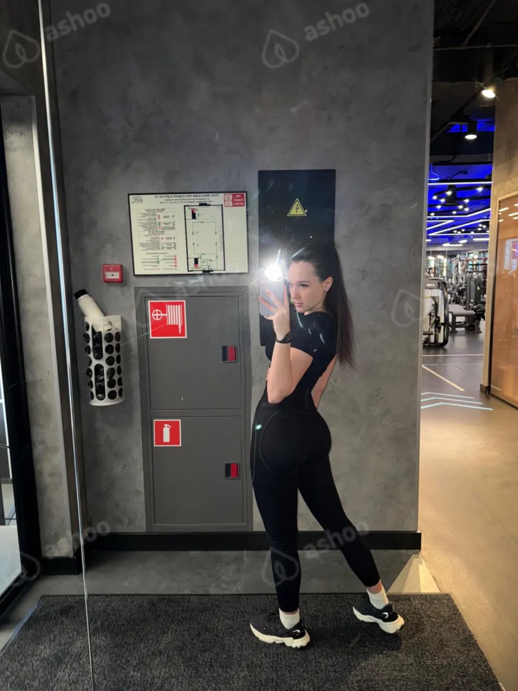 Natali Adelmann 23