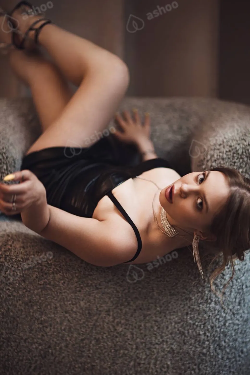 Mia Moore 10