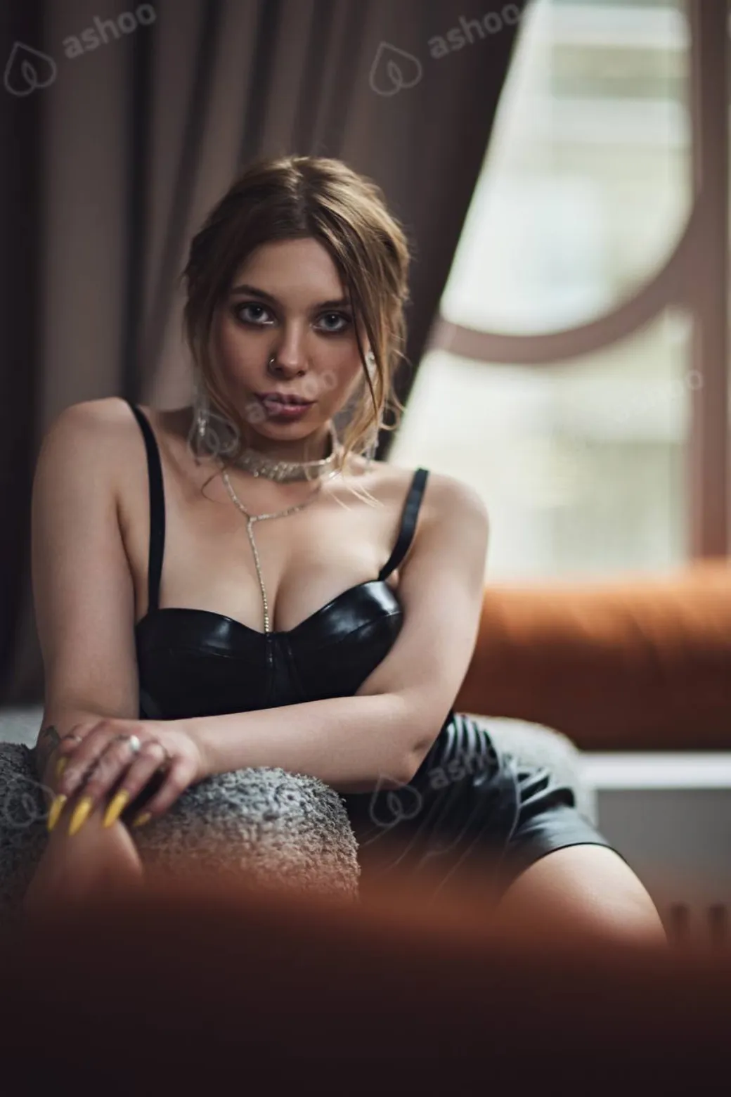 Mia Moore 10