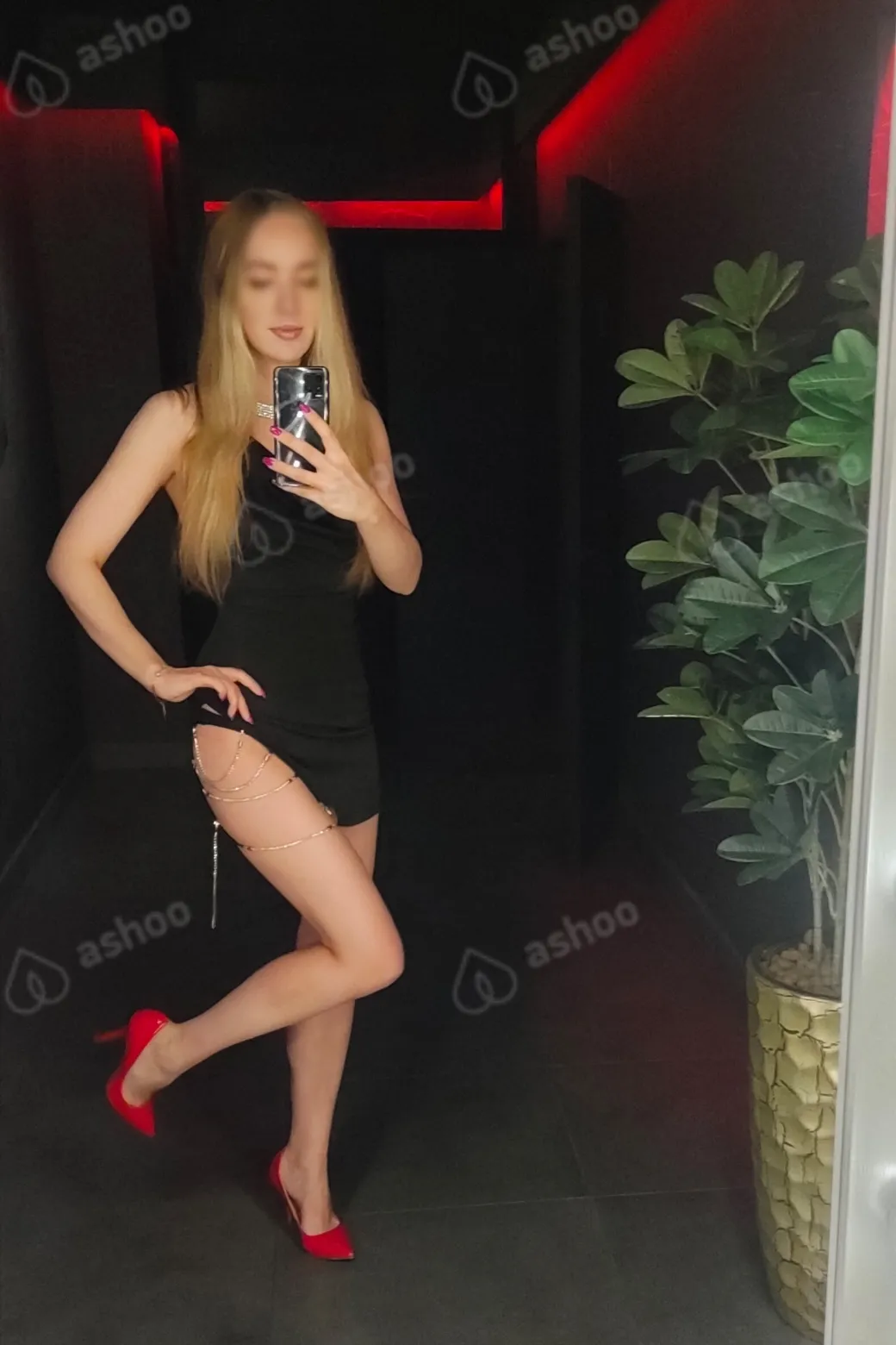 Анна Chanel Есть Выезд 8