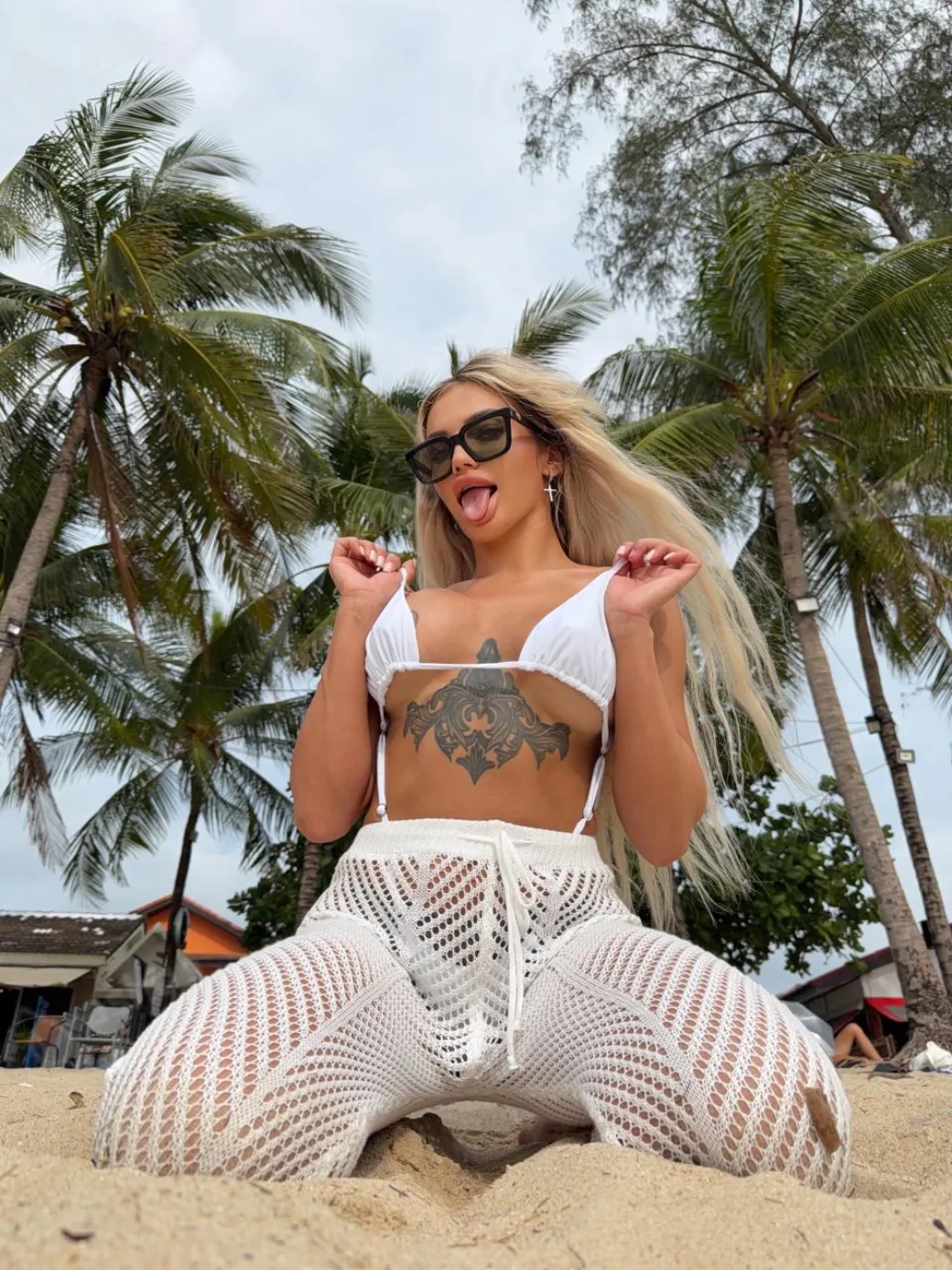 ПОРНОАКТРИСА CRAZY VIKA 20