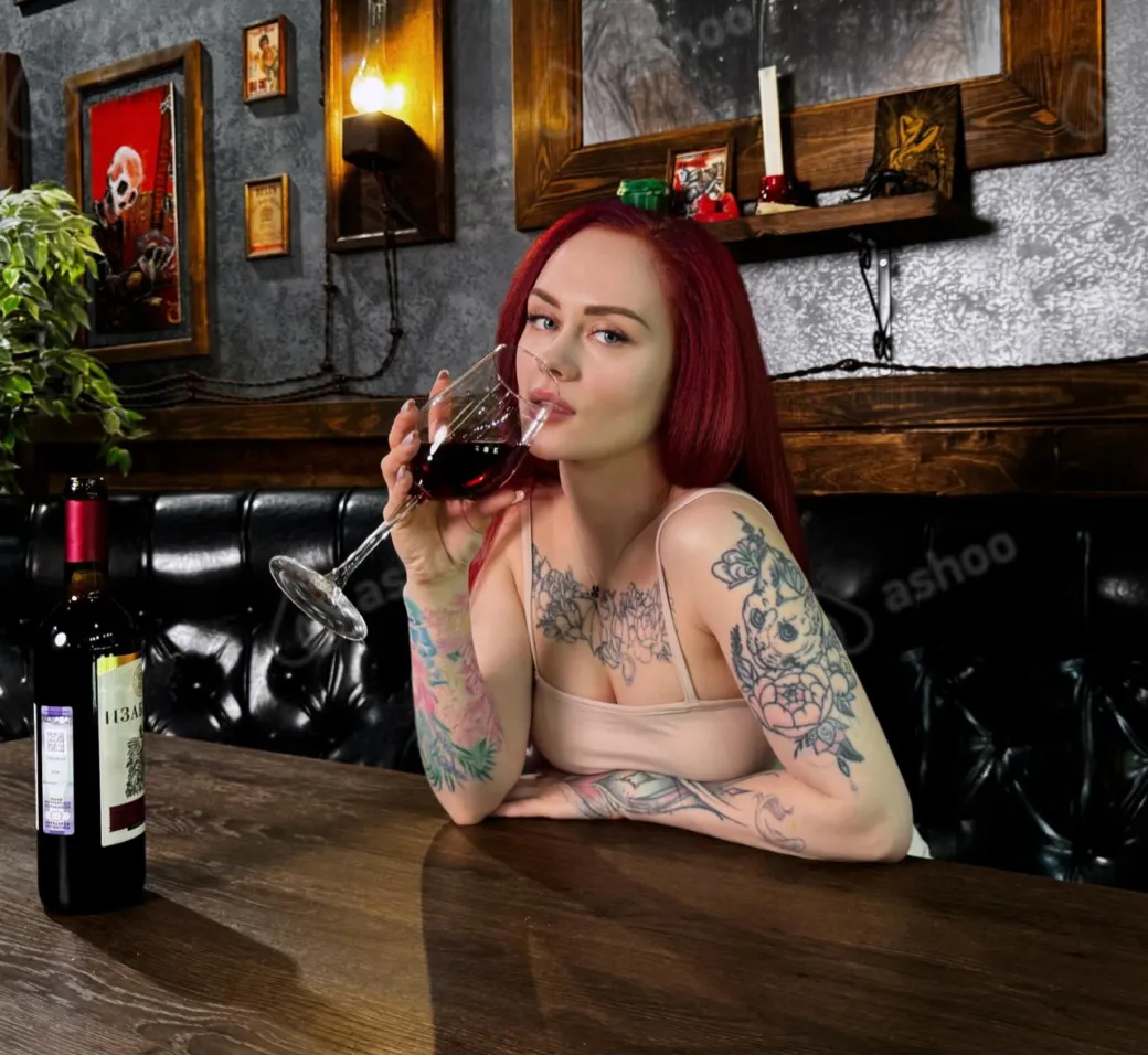 Alice RouseWEBCAM STAR 7