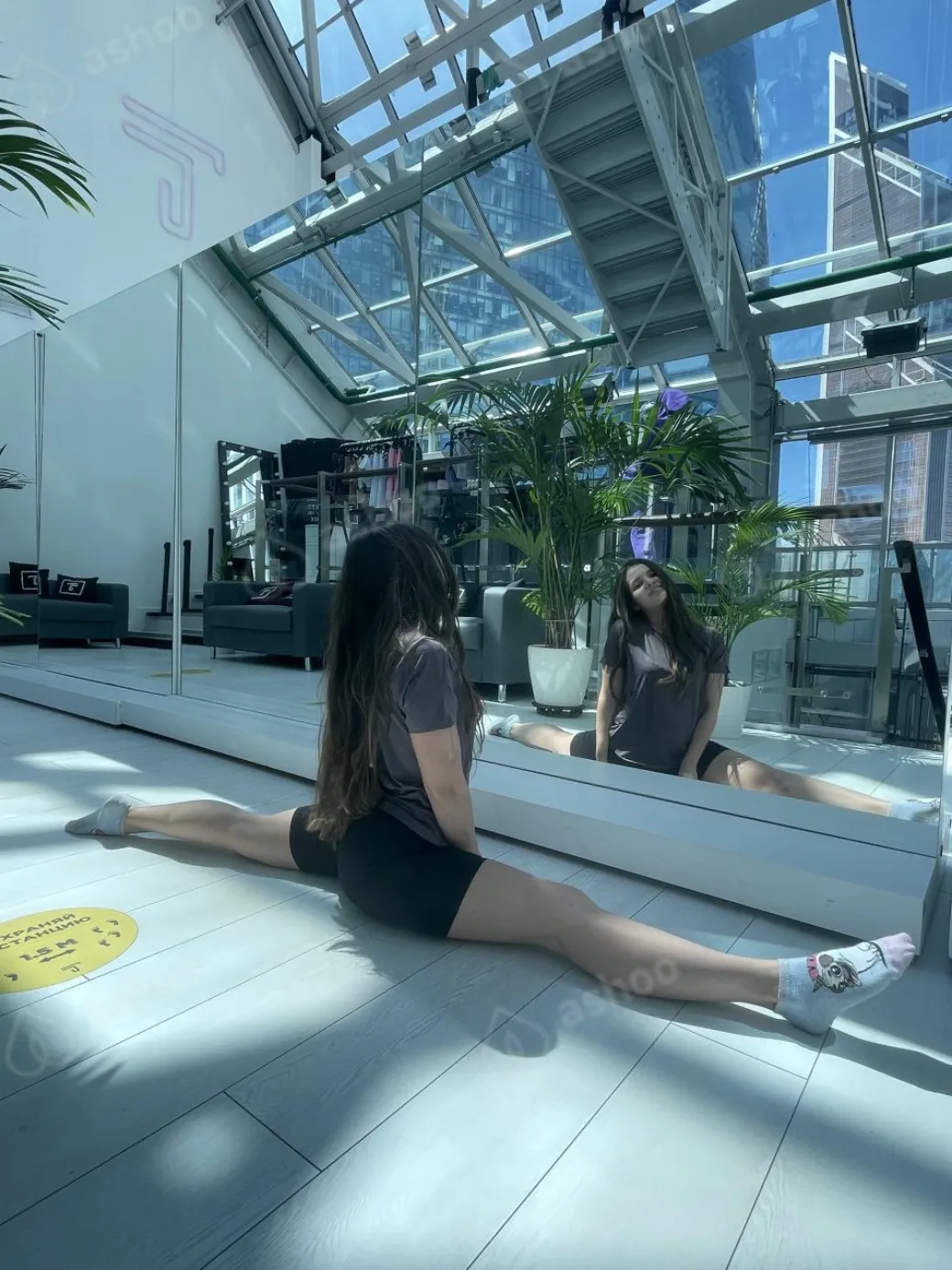 LIZI VOGUE PORNSTAR 14