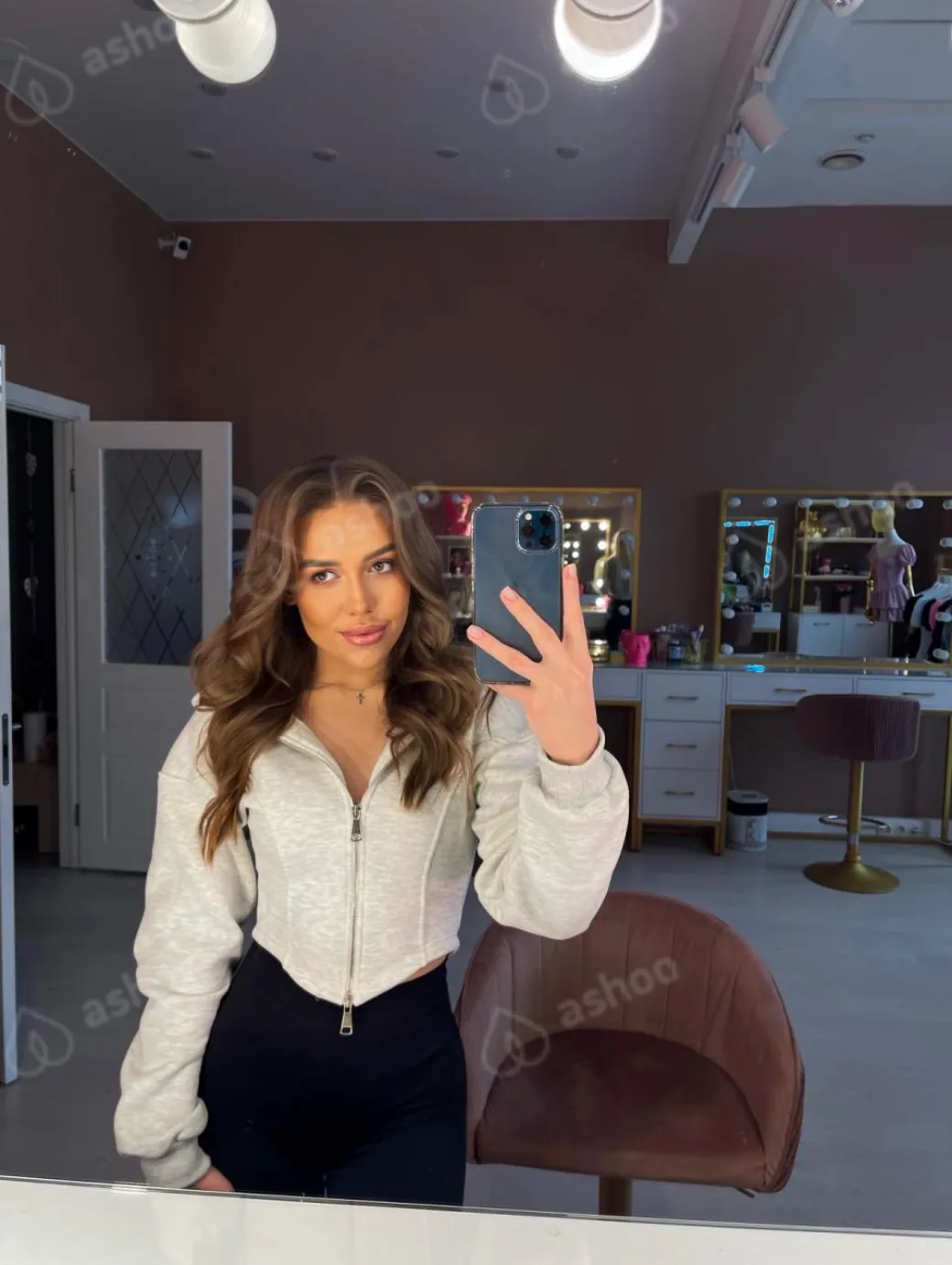 ELENA COURTESAN 10