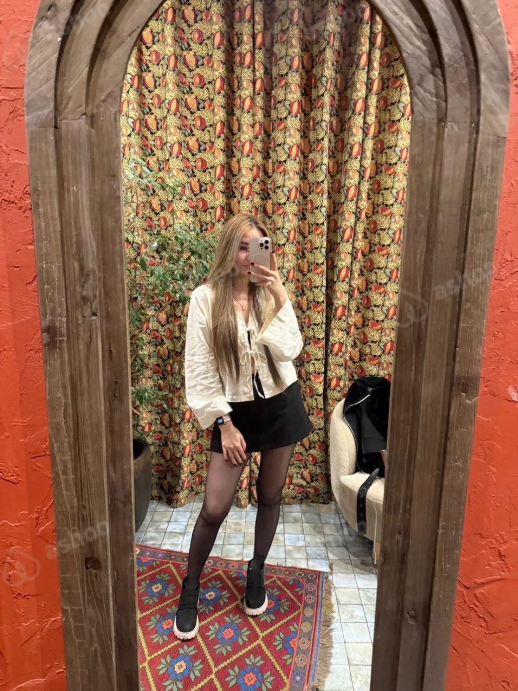 Амина 1