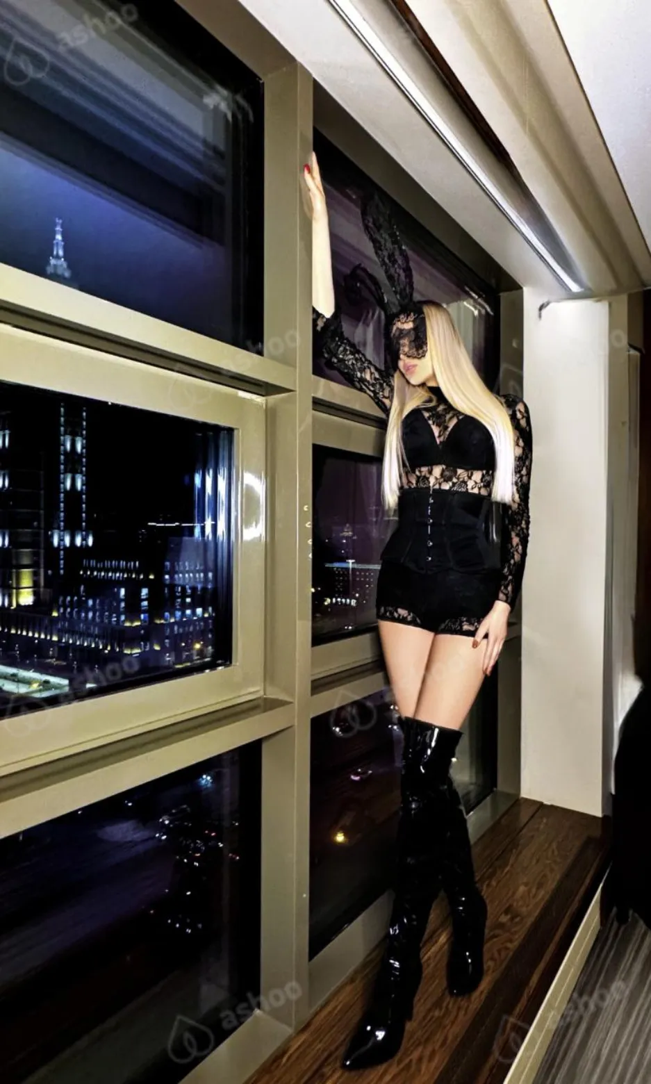 Alana sensual Sadist 21