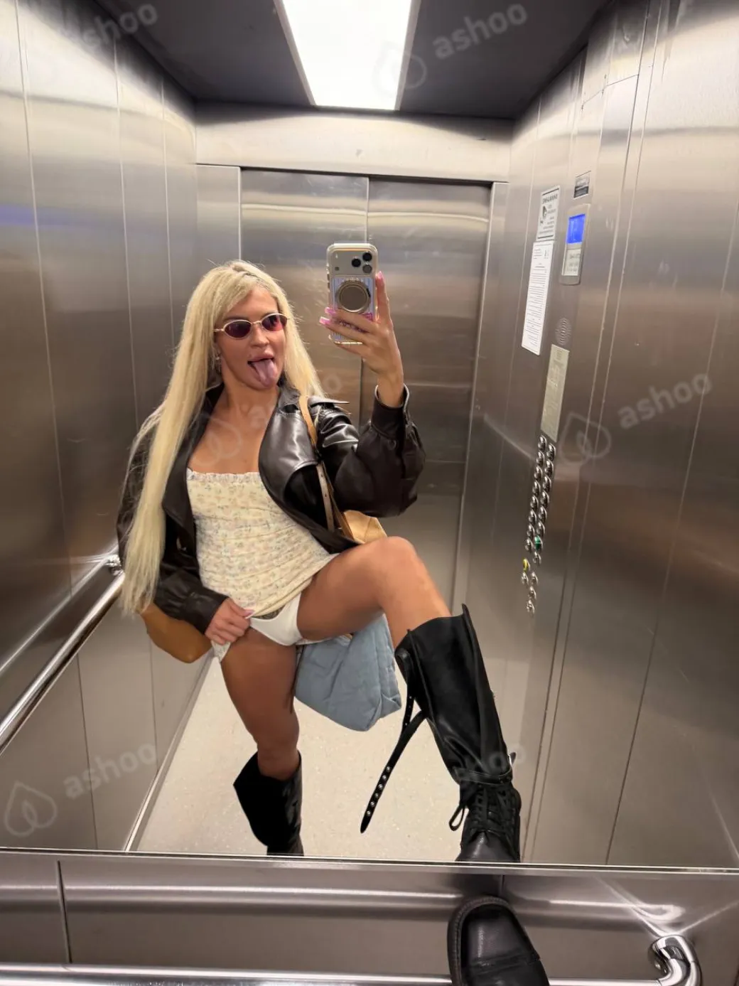 ПОРНОАКТРИСА CRAZY VIKA 15