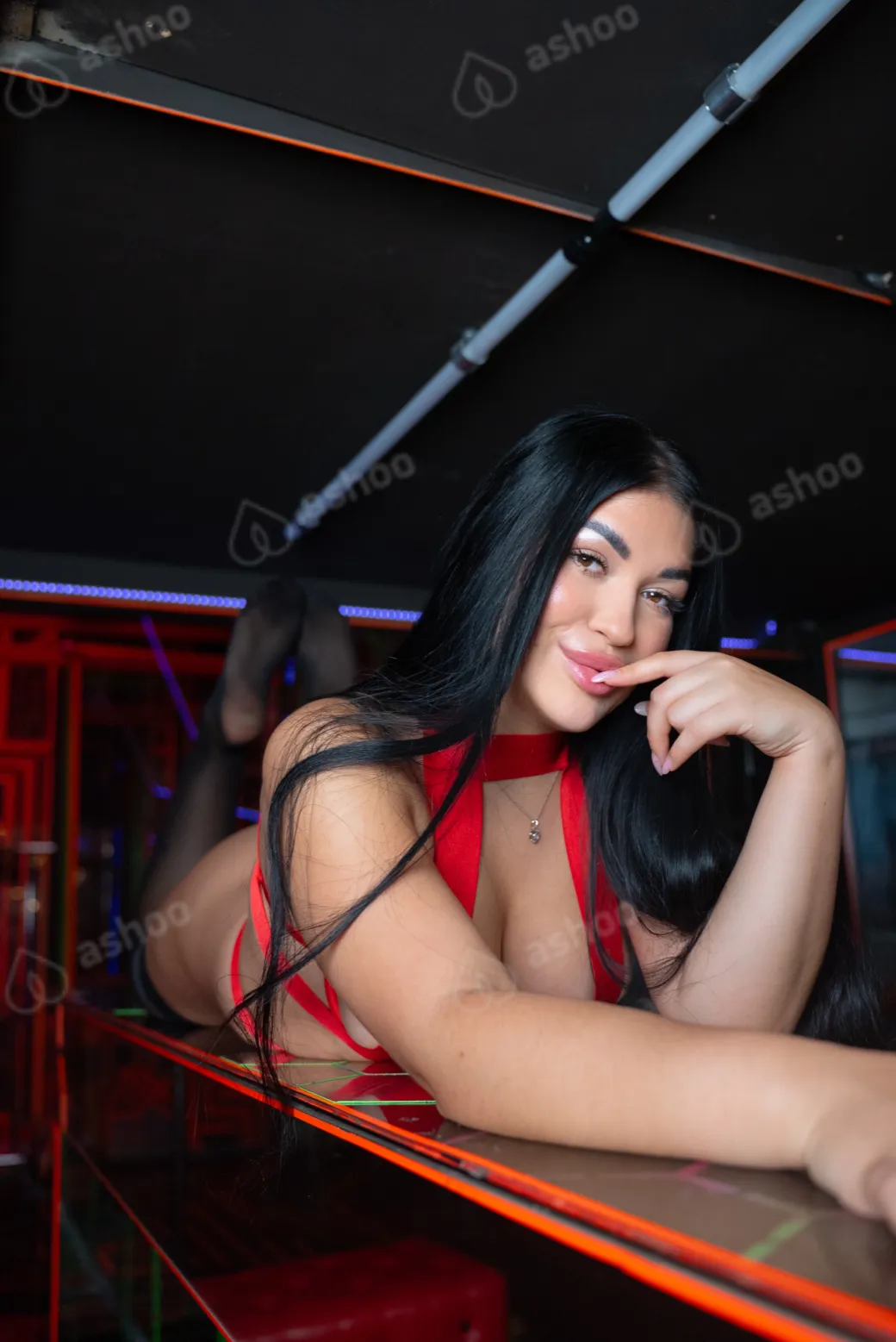 Pussy Nika 13