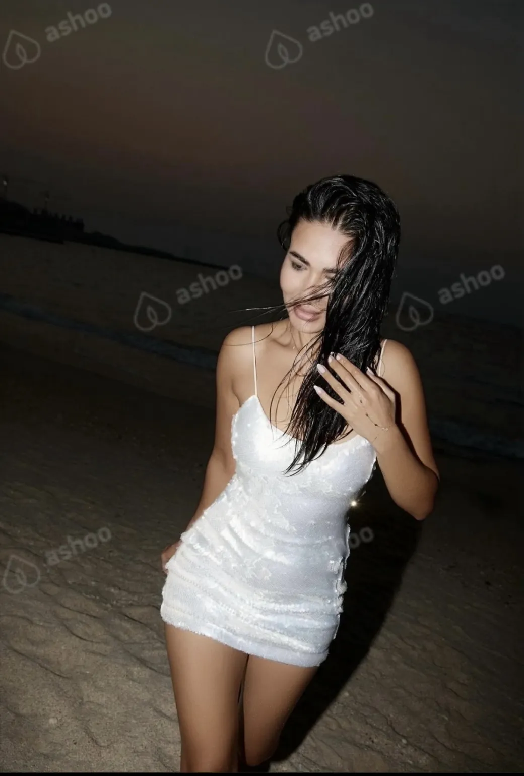 Leila 4