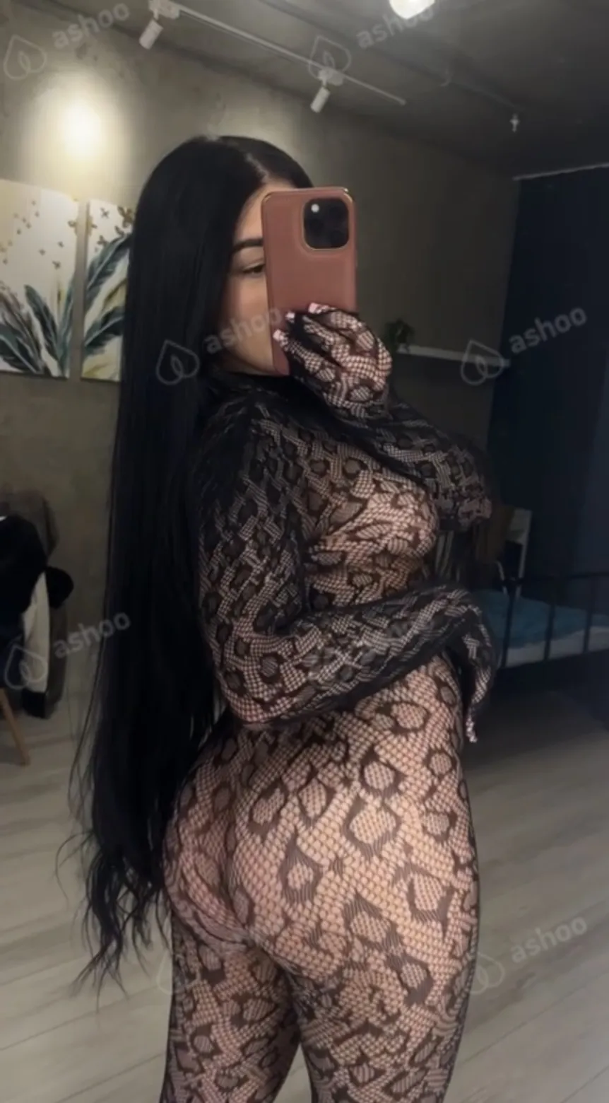 Pussy Nika 16