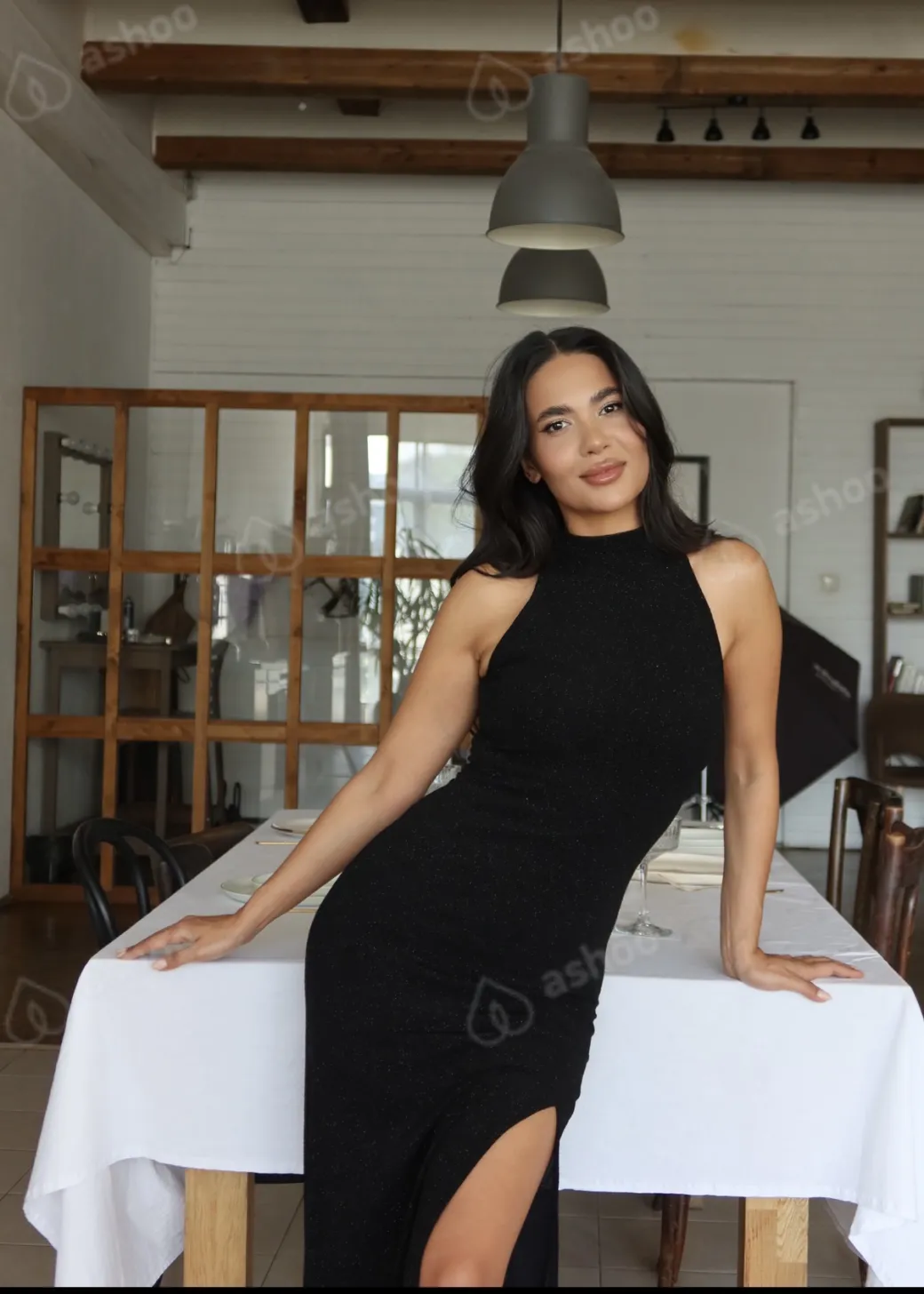 Leila 4