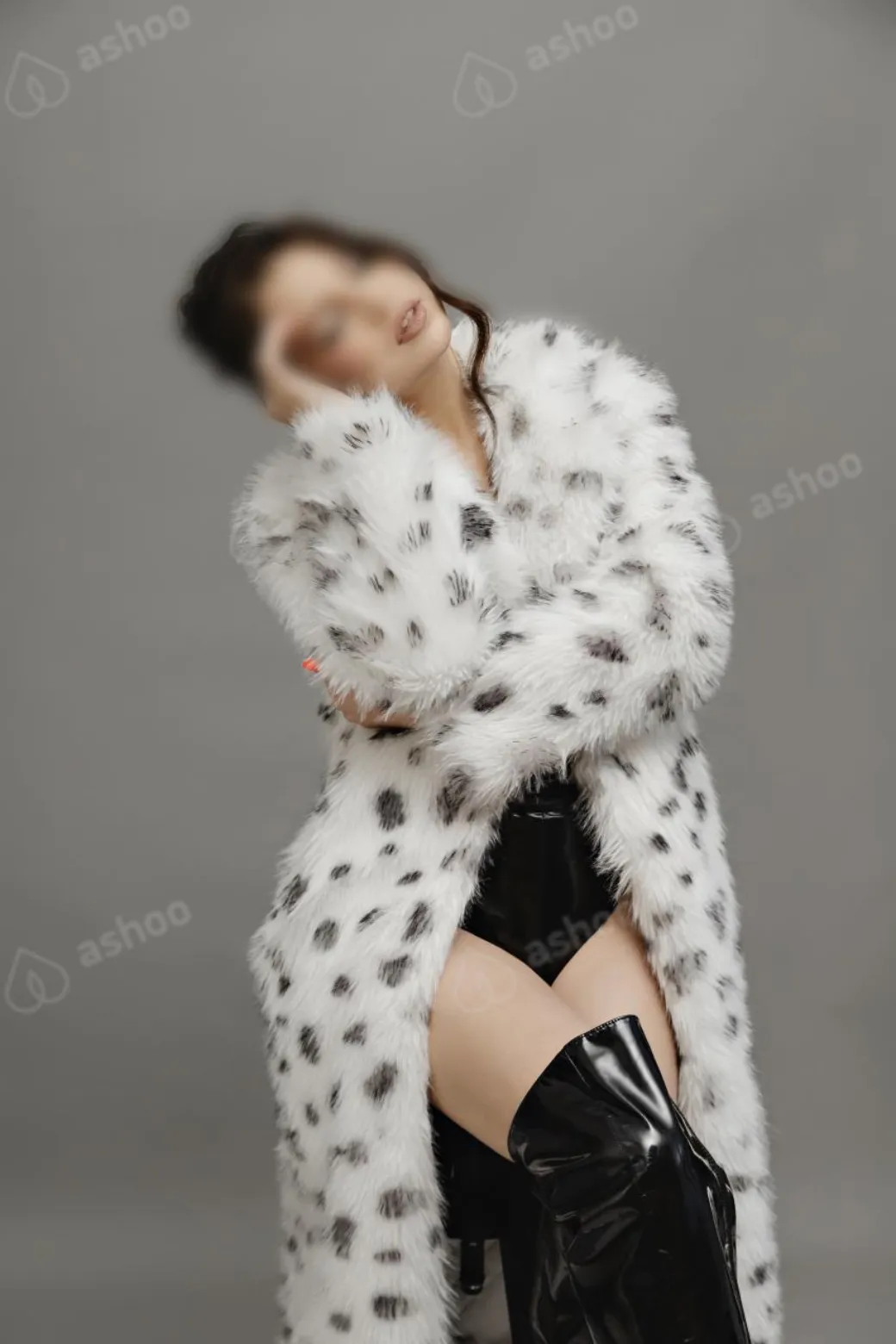 Elizabeth 2