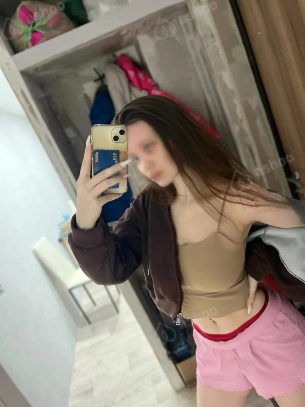 Настя 18