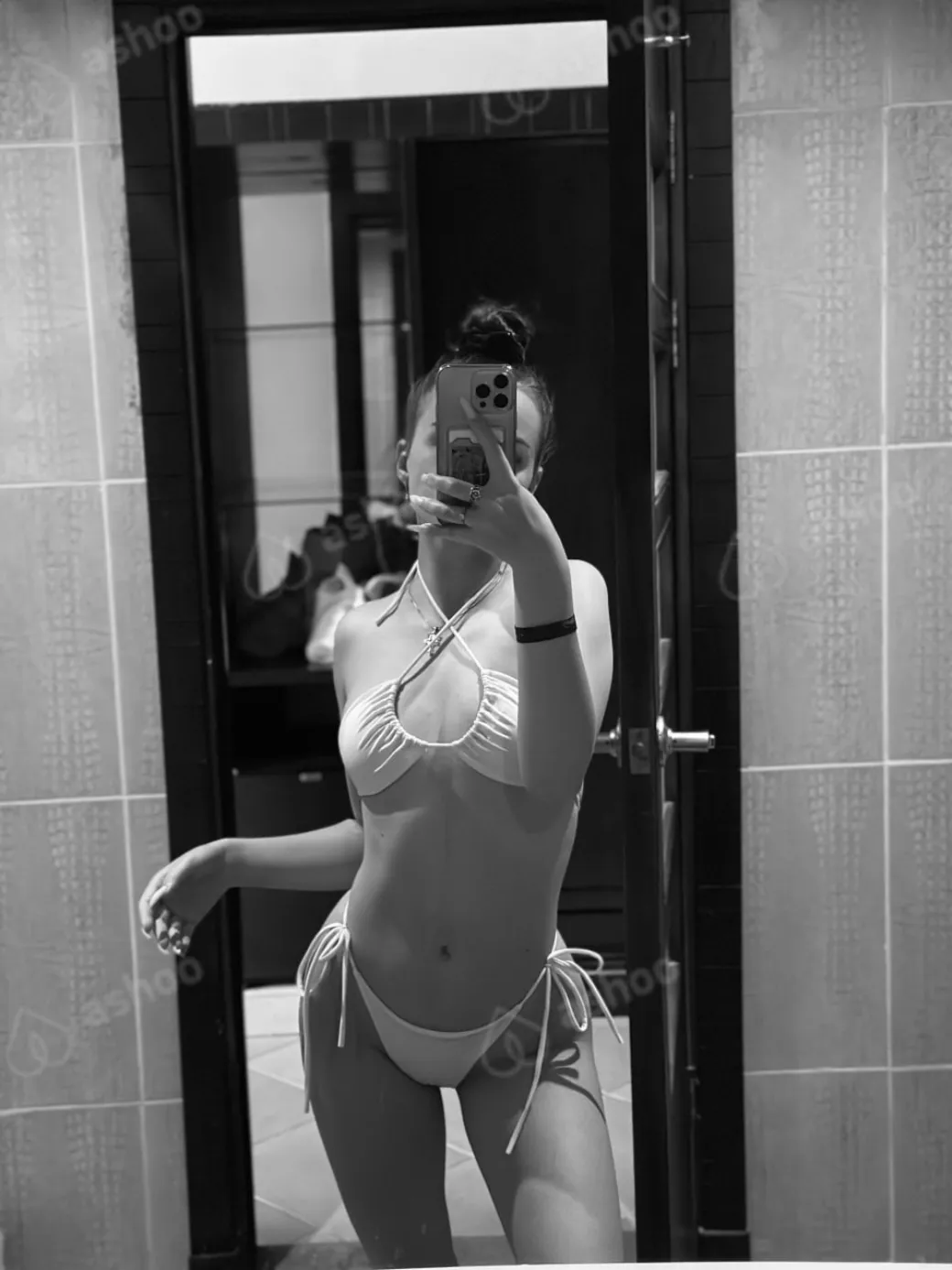Angelika 16