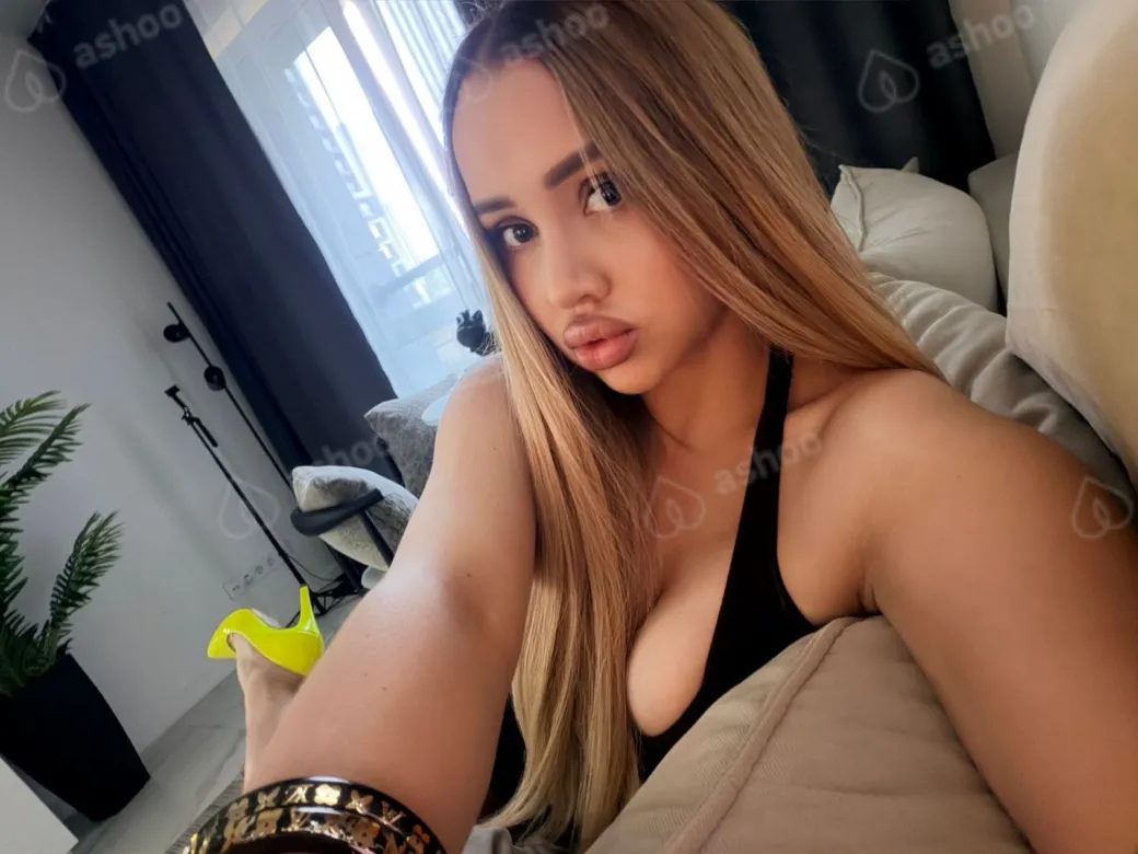 TEONA KITTEN 9