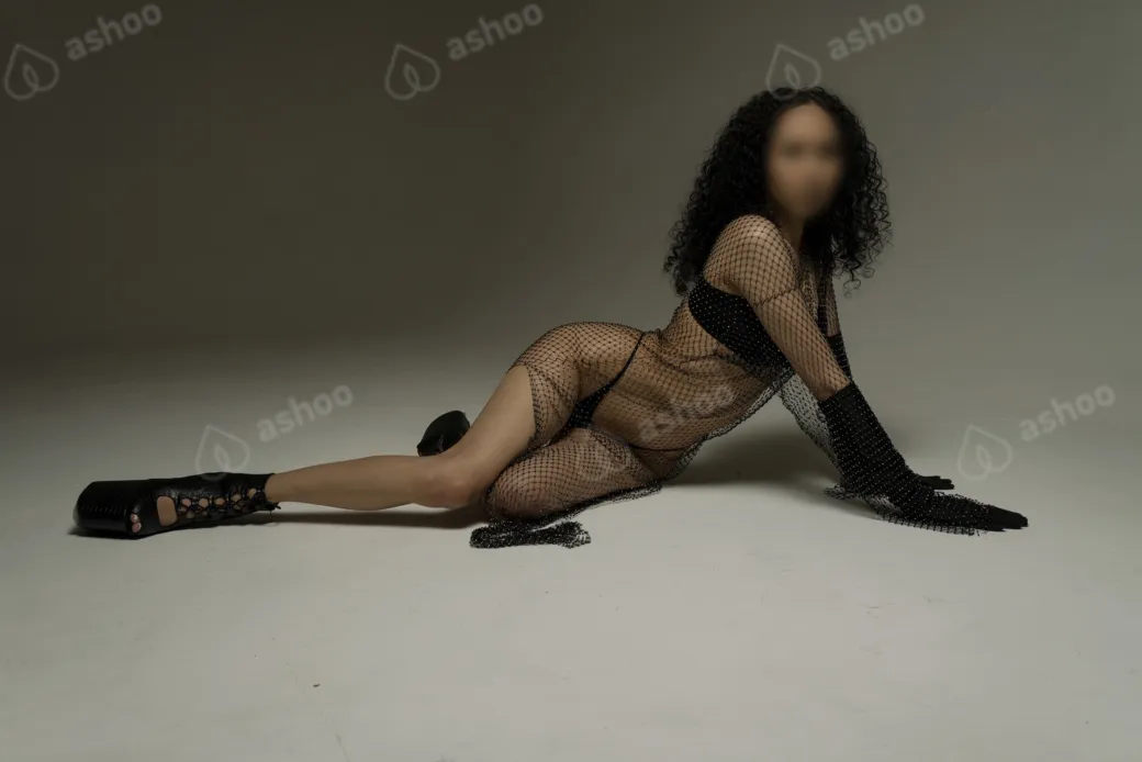 Elina Massage 16