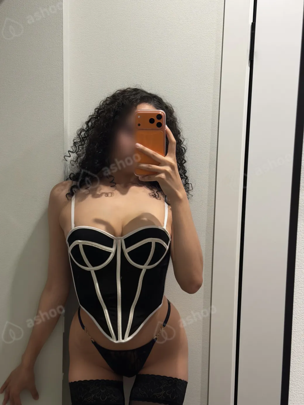 Elina Massage 19