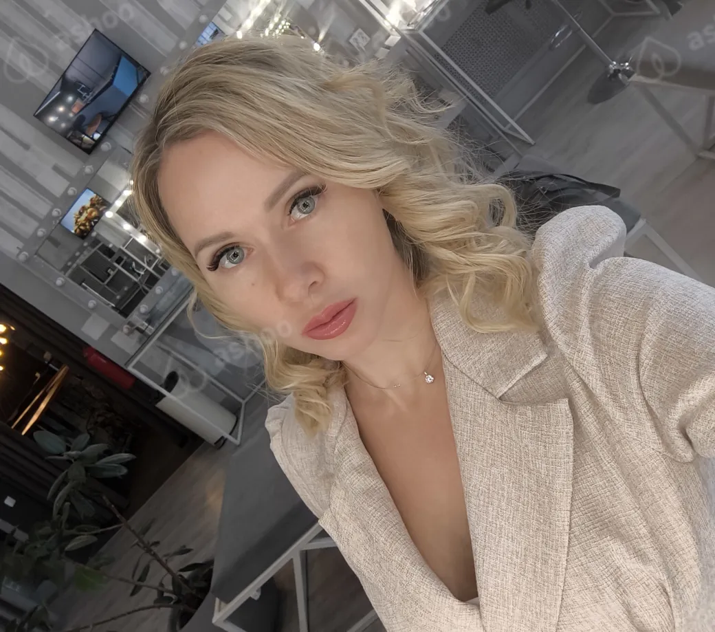 Анна 16