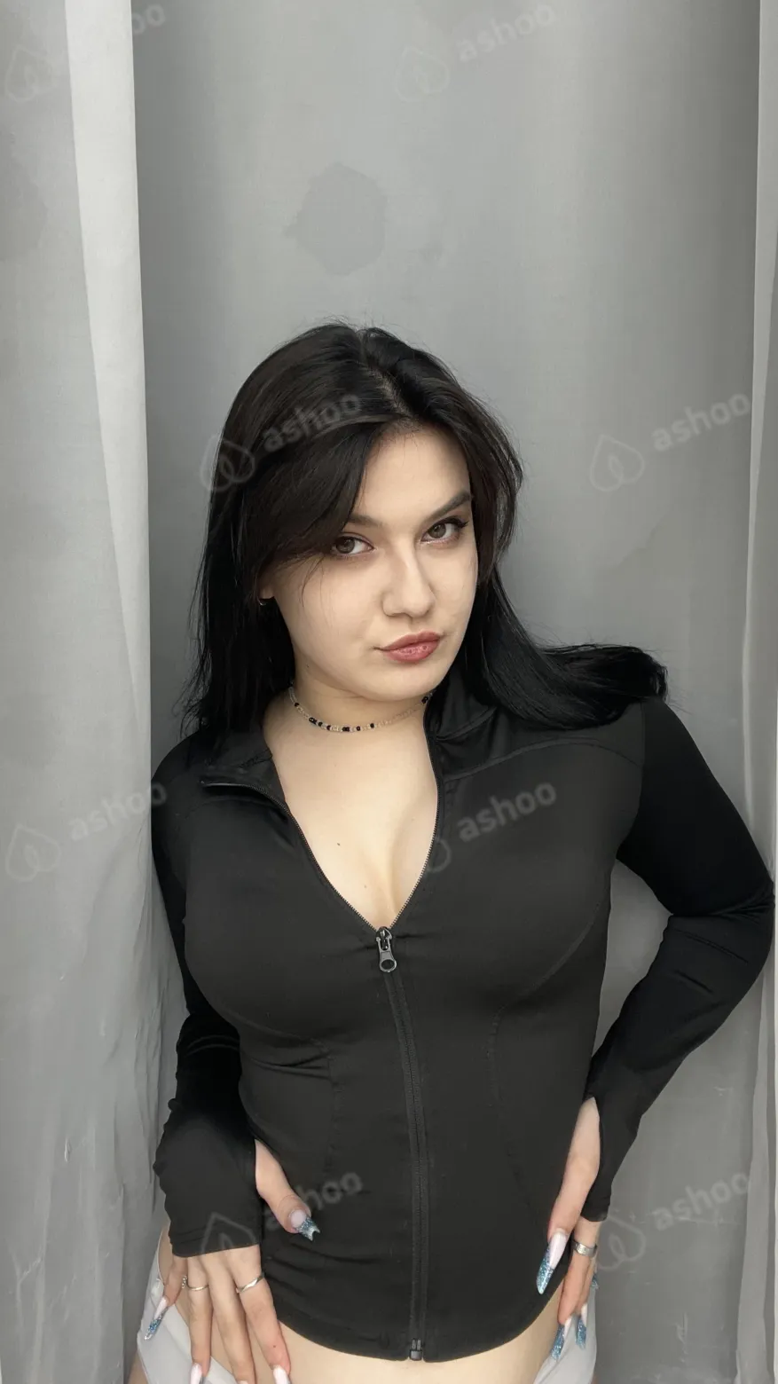 Sweet girl in Pleasureland 2