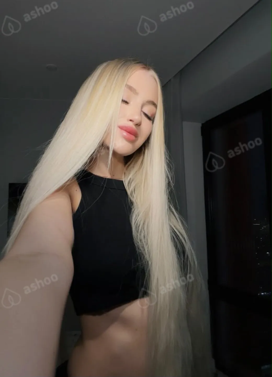 Ника 8
