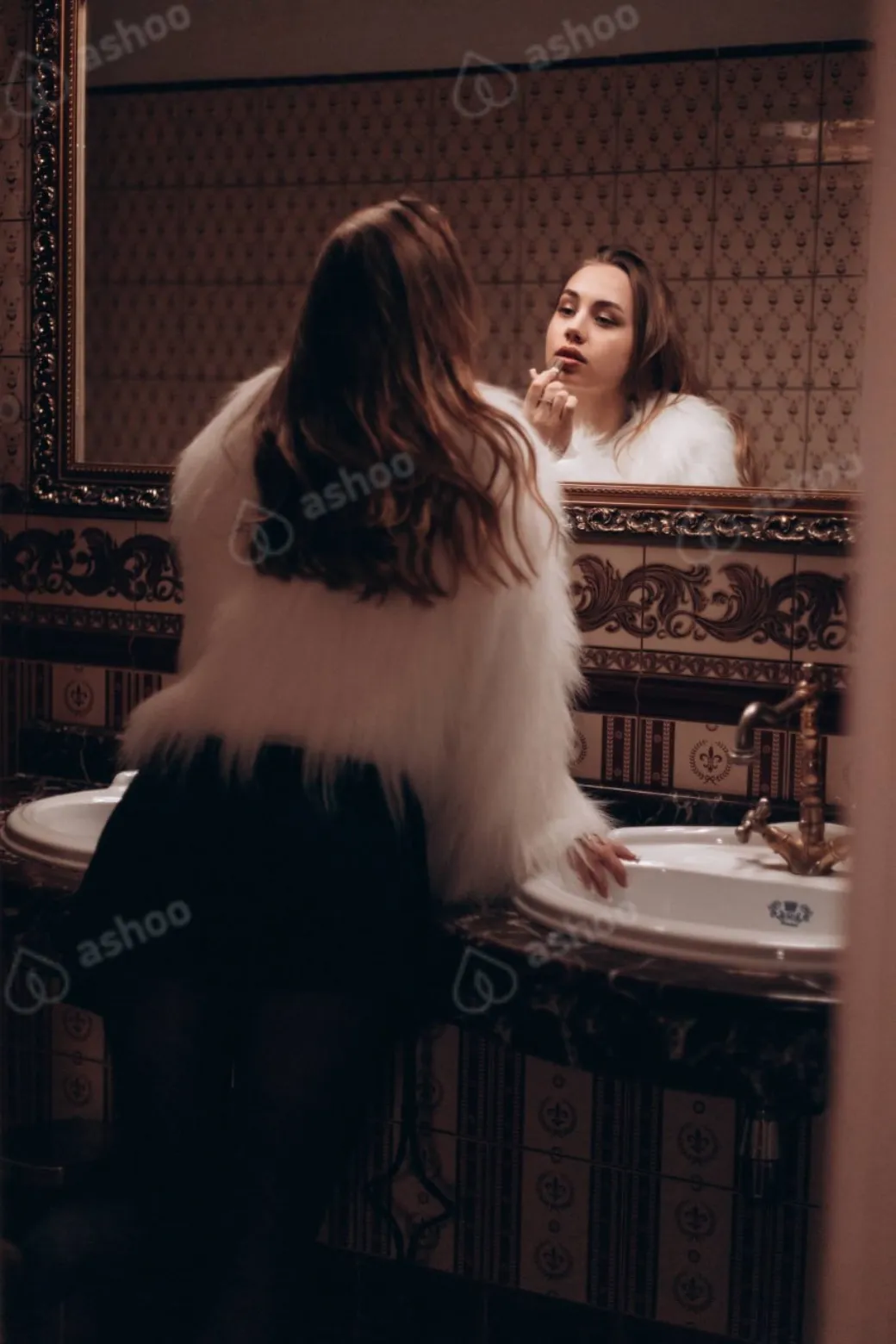 Хлоя 4