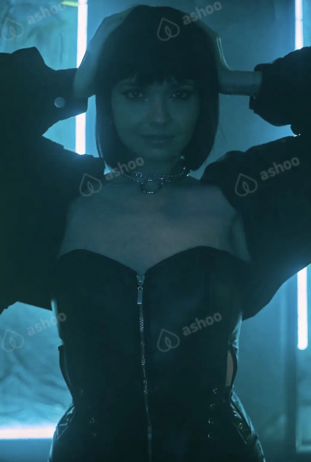 Яна 9