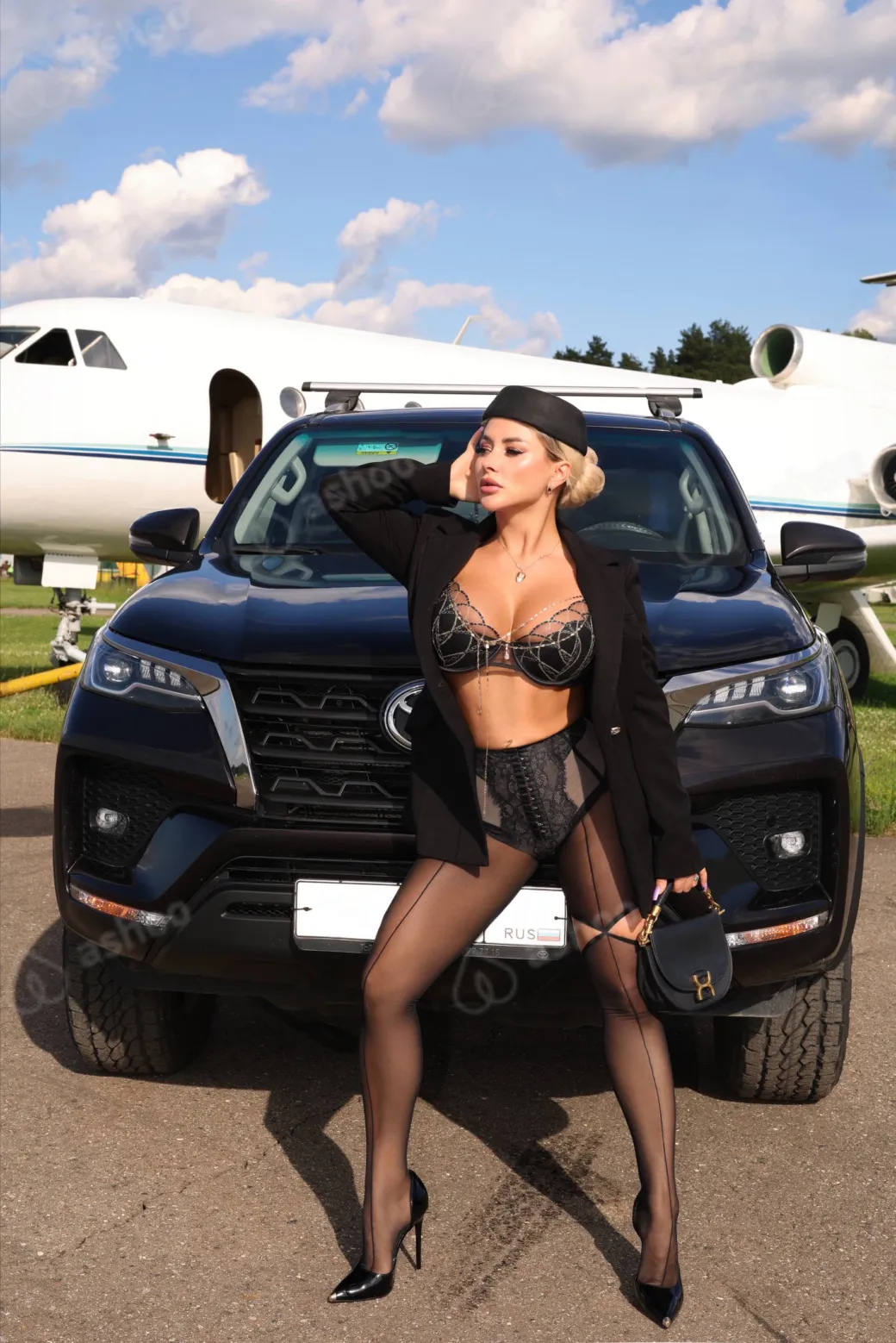 Анита Блюм 26