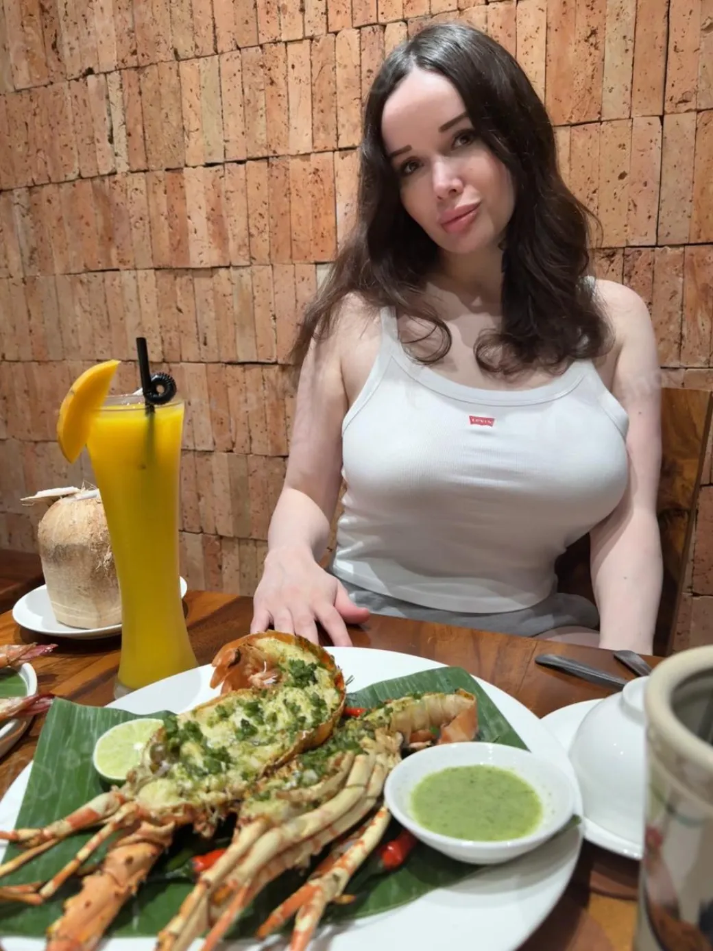 Laura 16