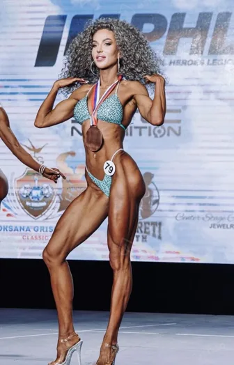 The Real Fitness Beauty 1