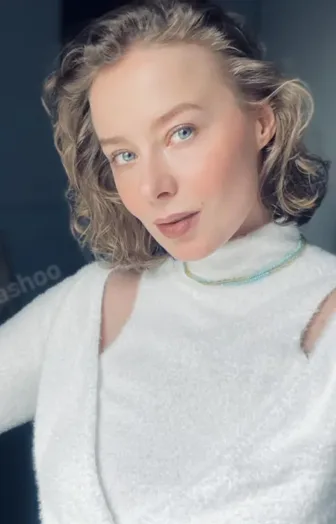 Anna 2