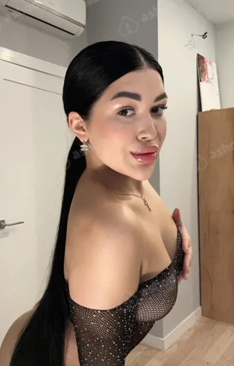 Pussy Nika 1