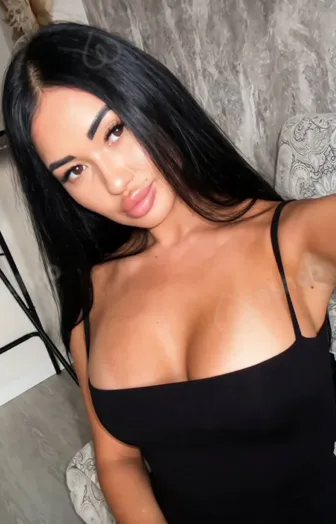 Алина